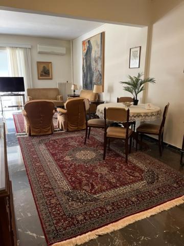 Spacious And Sunny Appartment In Cholargos Atény Exteriér fotografie